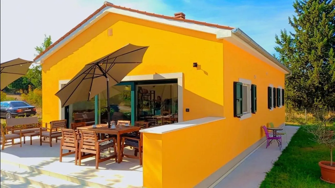 Semesterbostad Casa Alice Villa Ližnjan