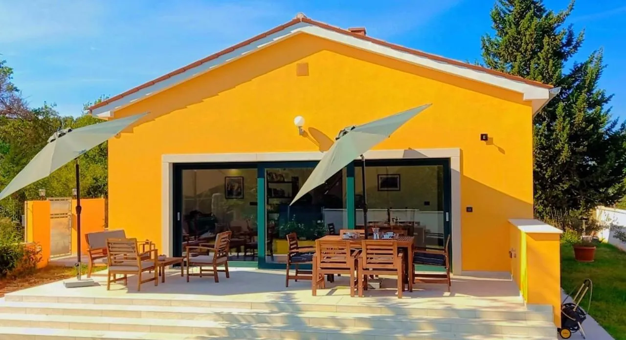 Ližnjan Casa Aliceヴィラ